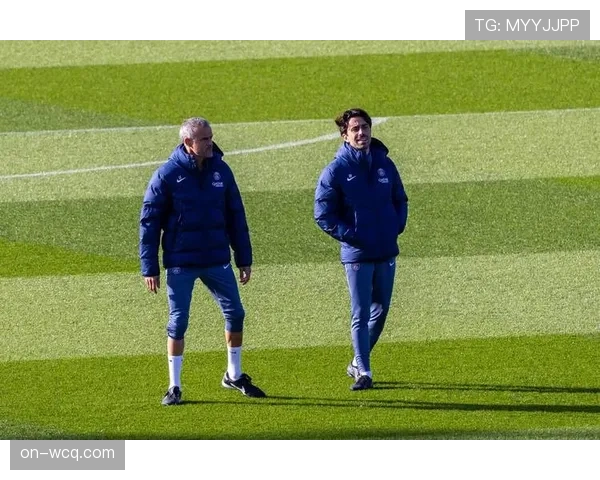 巴黎圣日耳曼官方确认，中场维蒂尼亚因肌肉疲劳缺席训练